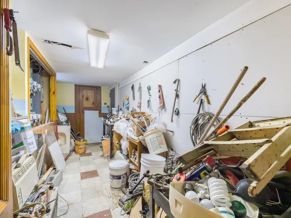 448 East 48th Street image 16 of 29