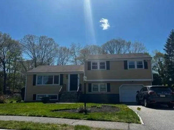 48 Gary Rd, Needham, MA 02494