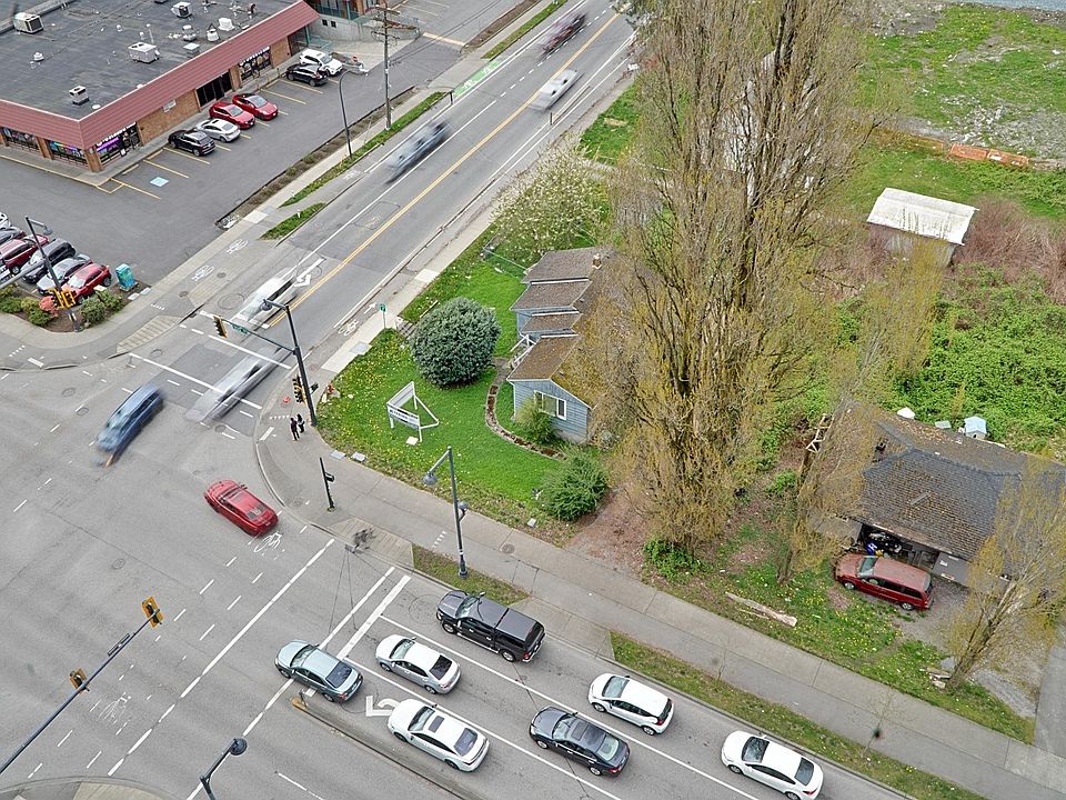 2nd image of 13691 100th Ave