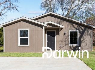 524 E Texas St, Denison, TX 75021