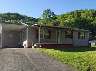 1004 Smith Creek Rd, Salt Rock, WV 25559