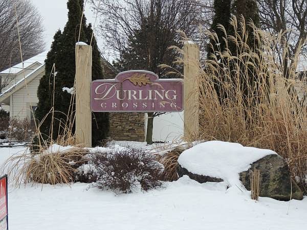 1st image of 142 Durling Dr