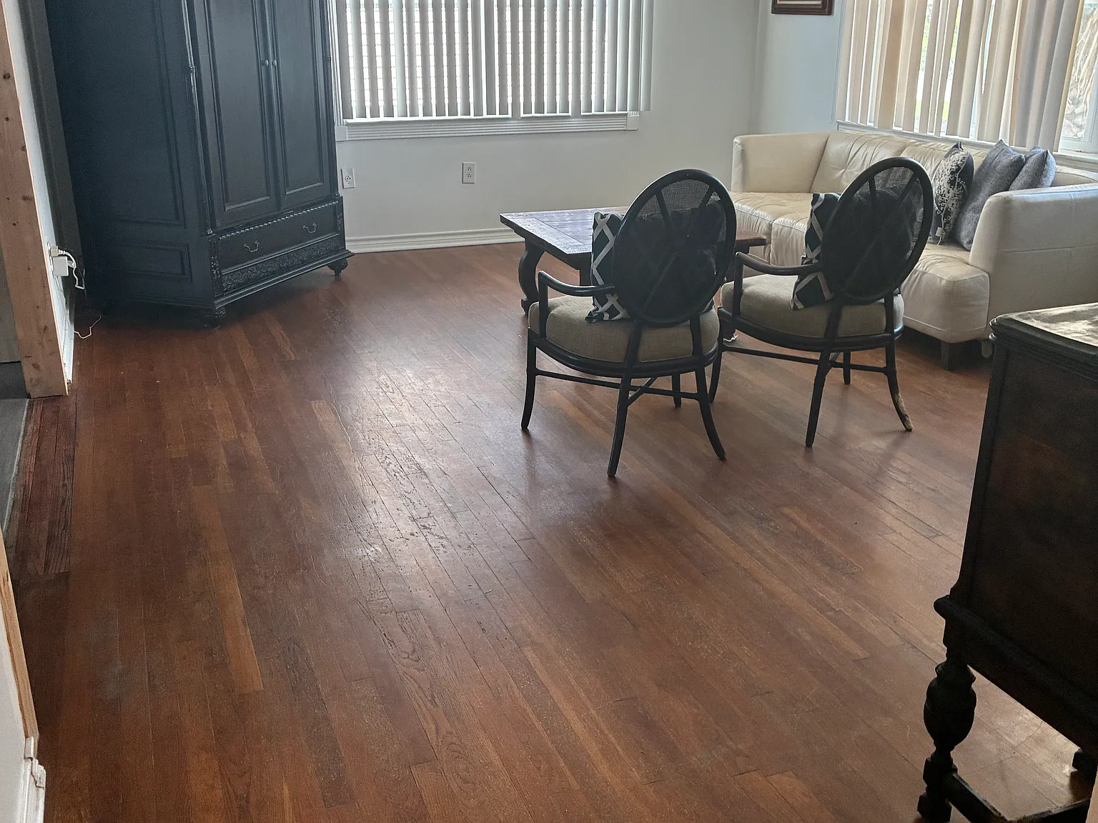 3 bed, $1,000 — Photo 2