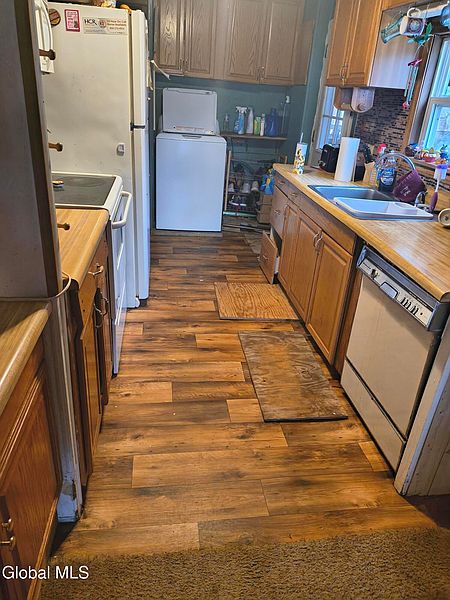 5th image of 5-38 Alcott Lane #38