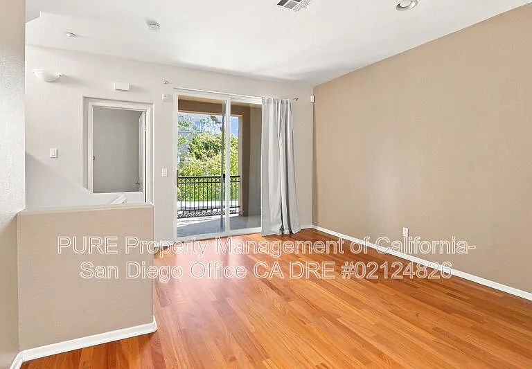 1267 Elfin Forest Rd E — Photo 3