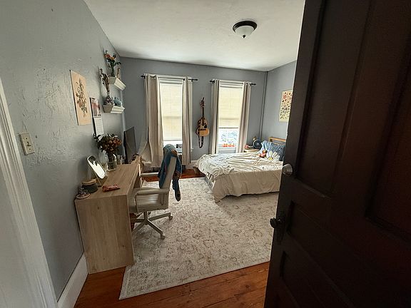 Beautiful bedroom 2