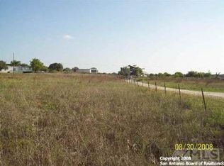 627 Big Oak Dr, San Antonio, TX 78264