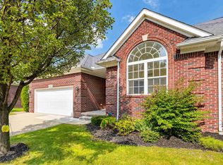 44305 Saturn Dr, Sterling Heights, MI 48314