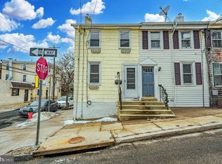 300 Carson St, Philadelphia, PA 19128