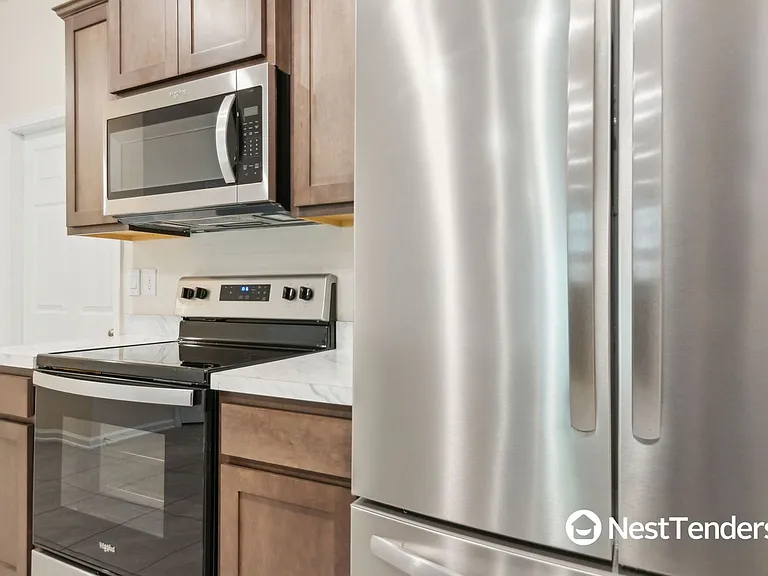 75530 Harvester St — Photo 11