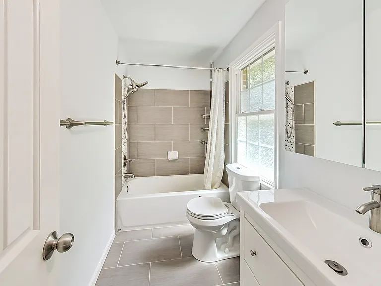 9802 Campbell Dr — Photo 23