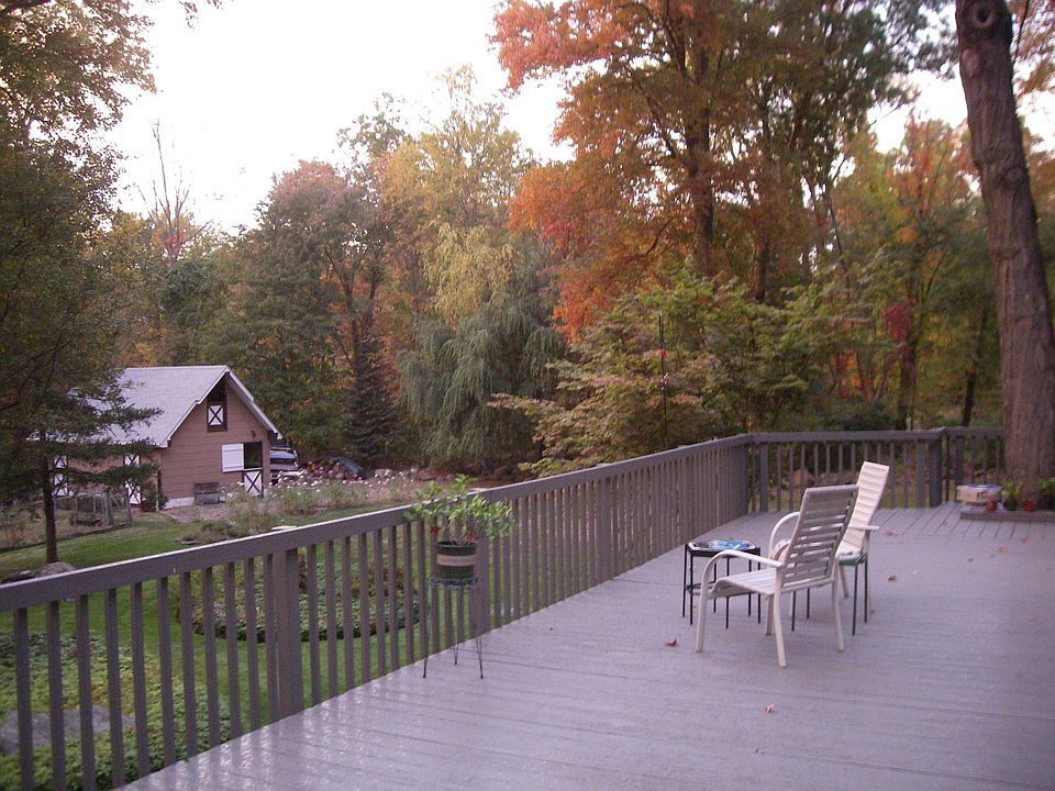 2nd image of 341 Powerville Rd