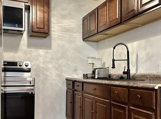 38 Morris St APT 1, Boston, MA 02128