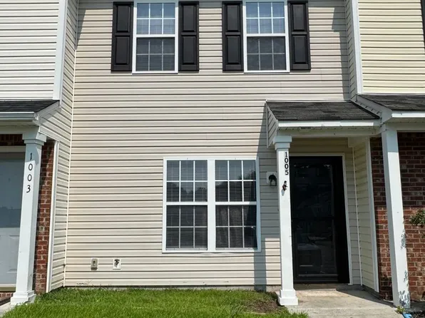 1005 Timberlake Trl, Jacksonville, NC 28546
