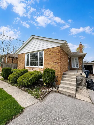 34 Wexford Blvd Photo 1