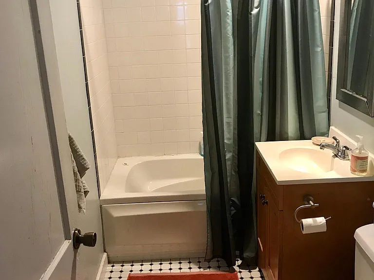44 Lincoln Pkwy #1 — Photo 12