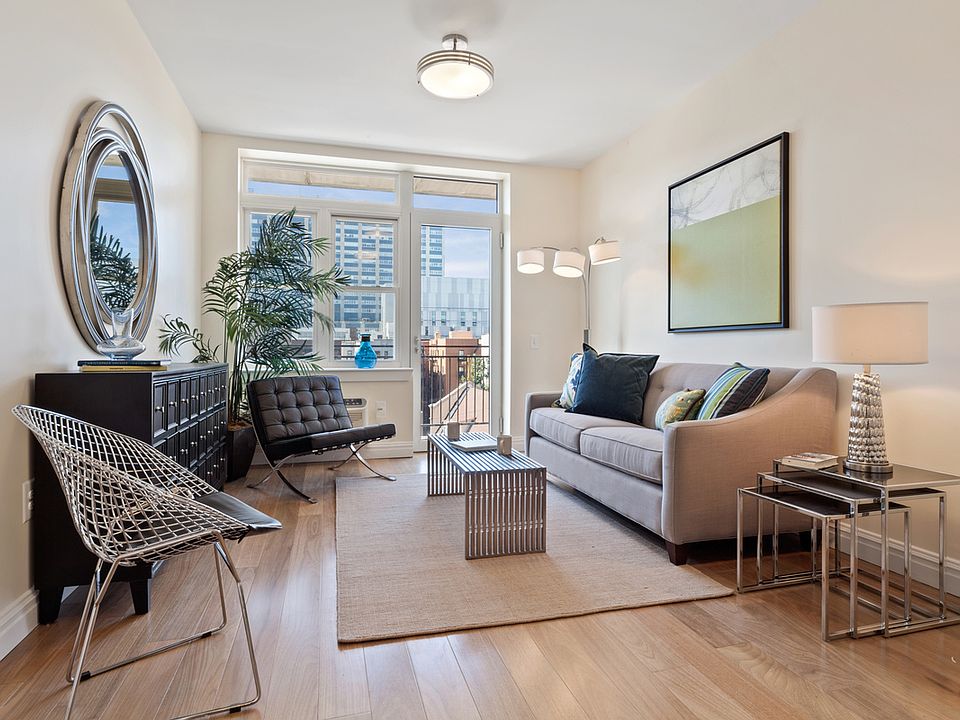 1st image of 70 W 139th St APT 8B