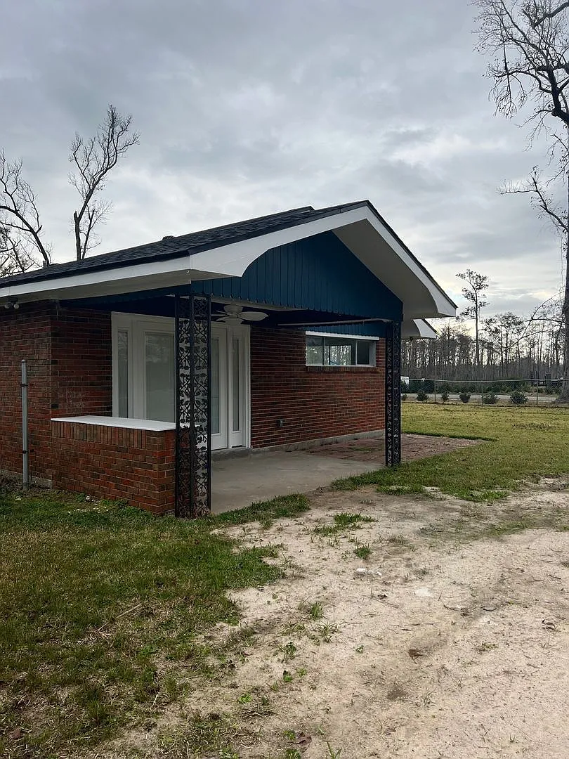 Home For Lease — Photo 3