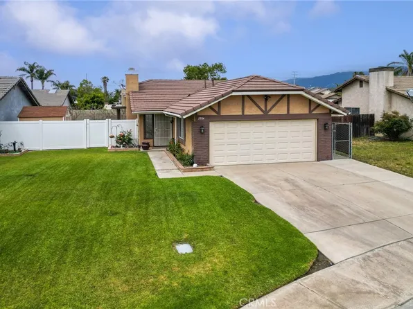 7784 Lemon Ct, Fontana, CA 92336