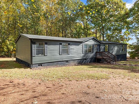 3rd image of 5107 Southbrook Dr