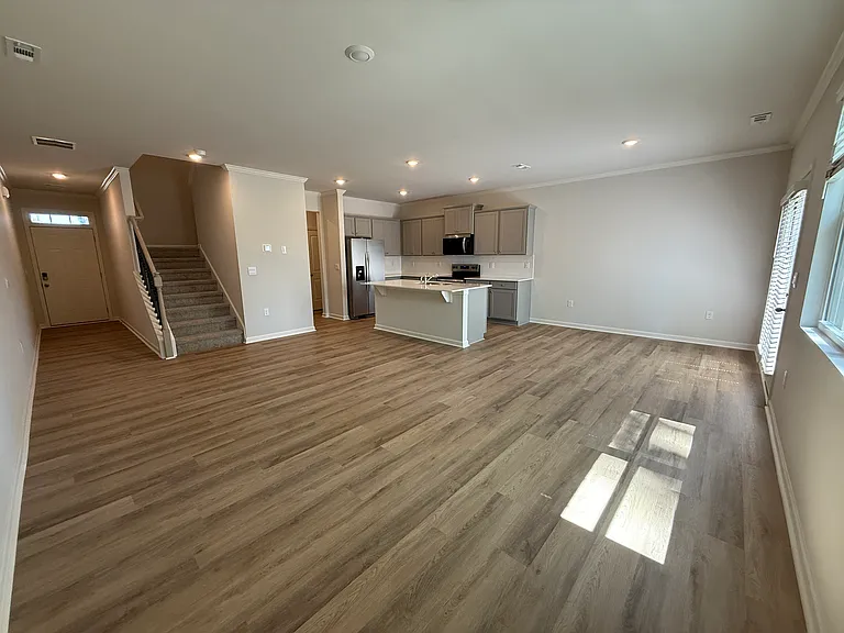 126 Hughes Place Dr — Photo 12