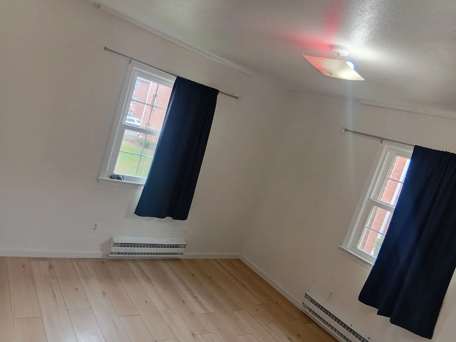 2 bed, 899 sqft, $1,650 — Photo 3