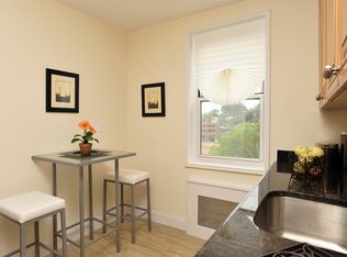 4 Sadore Ln APT 2S, Yonkers, NY 10710