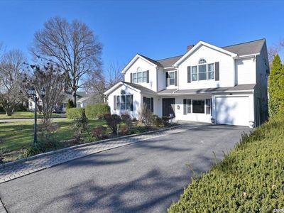 15 Chase Road, Manhasset, NY, 11030
