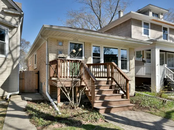 1122 S Cuyler Ave, Oak Park, IL 60304