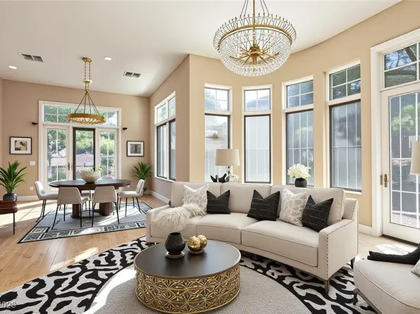 10 Strada Principale, Henderson, NV 89011