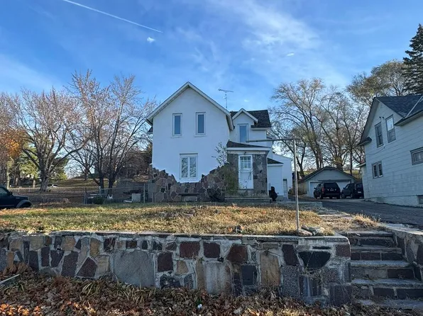 12 3rd Ave S, Sauk Rapids, MN 56379