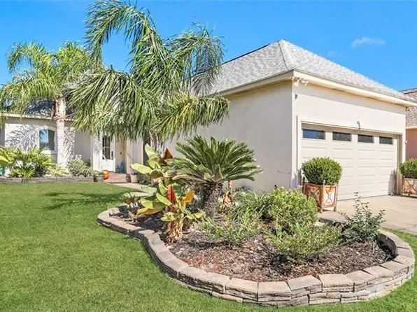 1457 Royal Palm Dr, Slidell, LA 70458