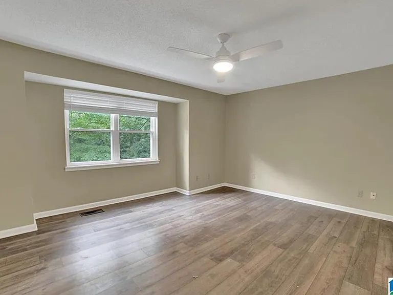 1506 Al Seier Rd — Photo 11