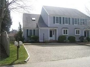 49 Harbor Ave #49A, Falmouth, MA 02540