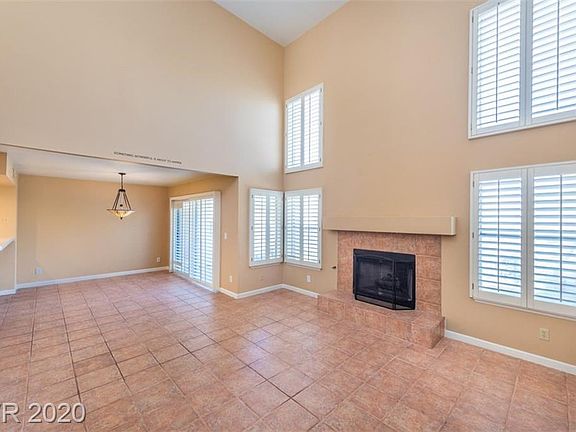 5th image of 2640 Seahorse Ct