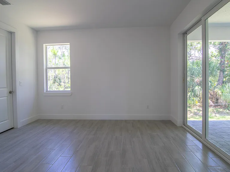 10654 Washington Rd — Photo 18