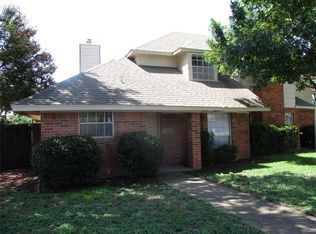 3526 Smith Barry Rd, Pantego, TX 76013