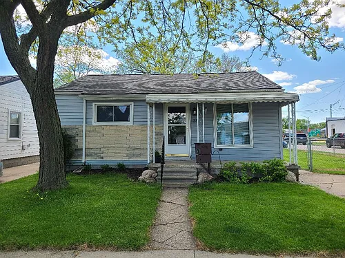 38 E Rowland Ave Photo 1
