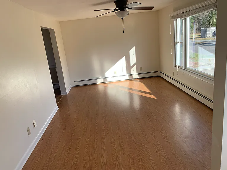 2 Uscg Housing Dr — Photo 18