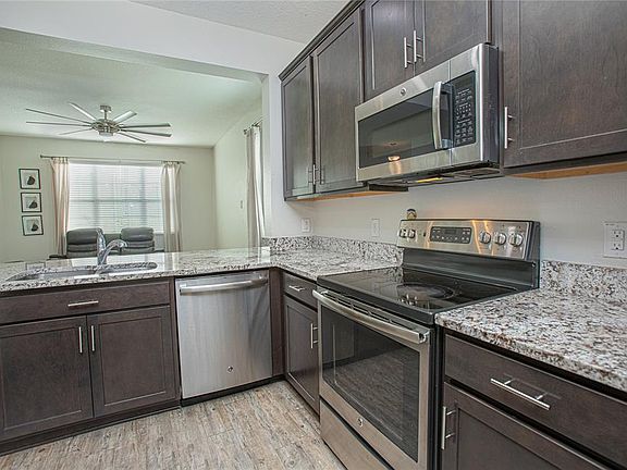4th image of 2427 Liner Ave