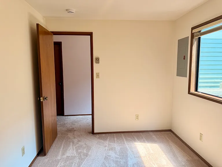 9407 Linden Ave N #A — Photo 17
