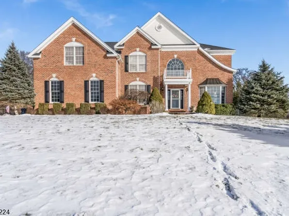 49 Balmoral Dr, Alexandria Twp., NJ 08867