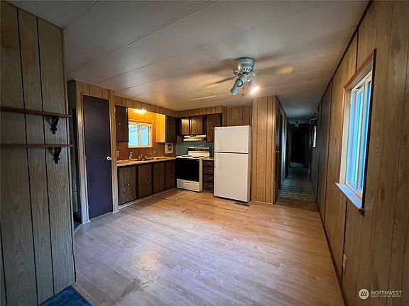 5th image of 3060 NE McWilliams Road #36