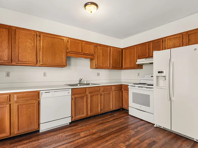 4966 Sherman Oaks Dr — Photo 8