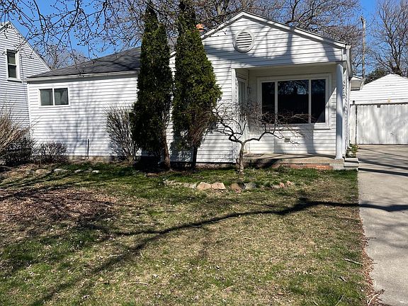 3rd image of 5712 Nightingale St