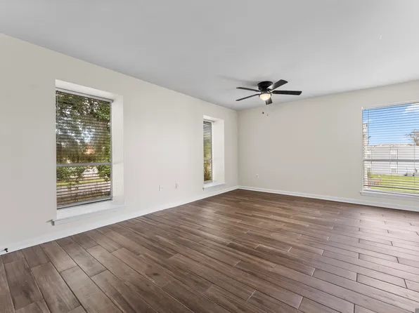 4547 Alvin Dark Ave, Baton Rouge, LA 70820