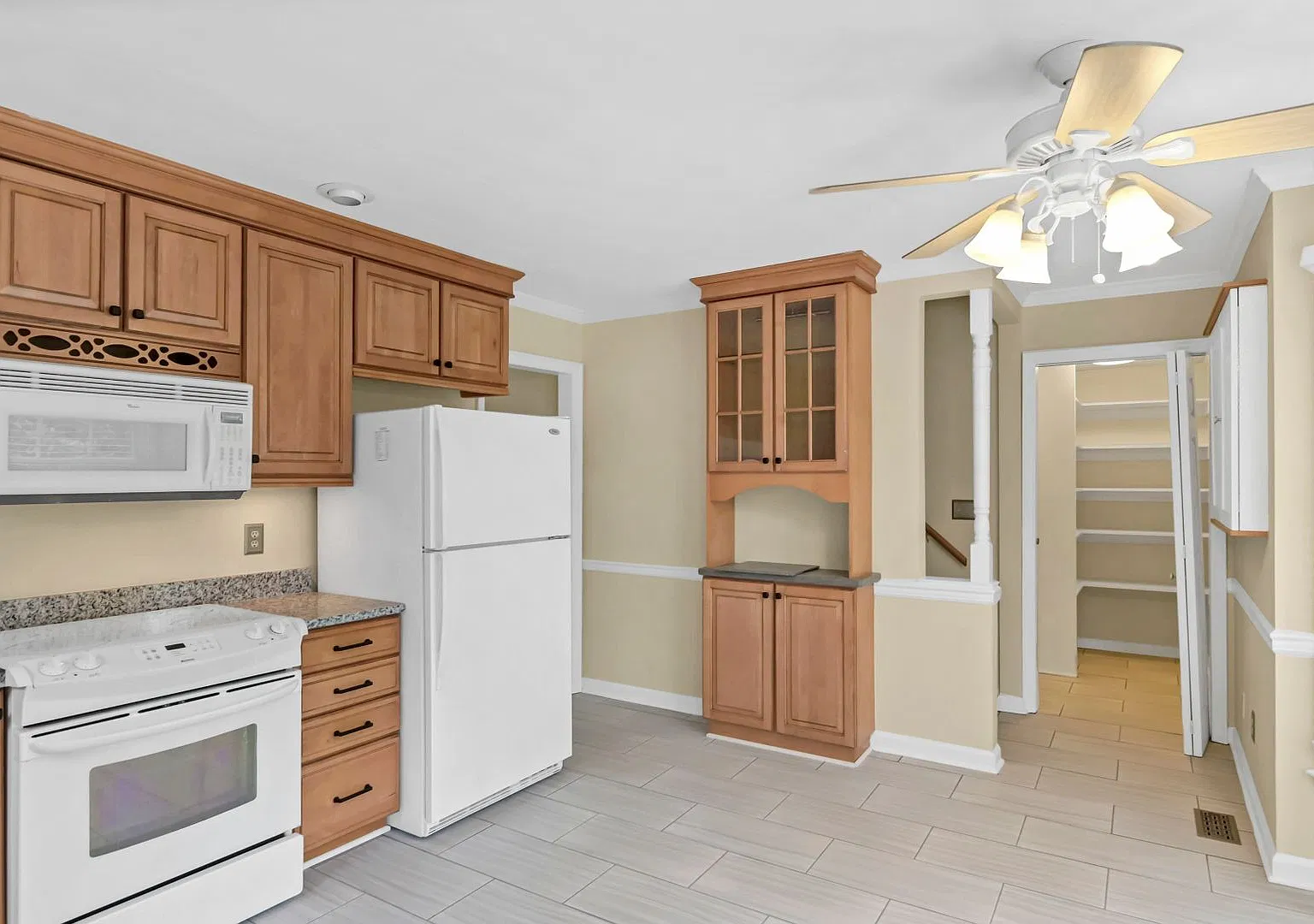 4 Bedroom Home Located in Brookfield Subdivision — Photo 3