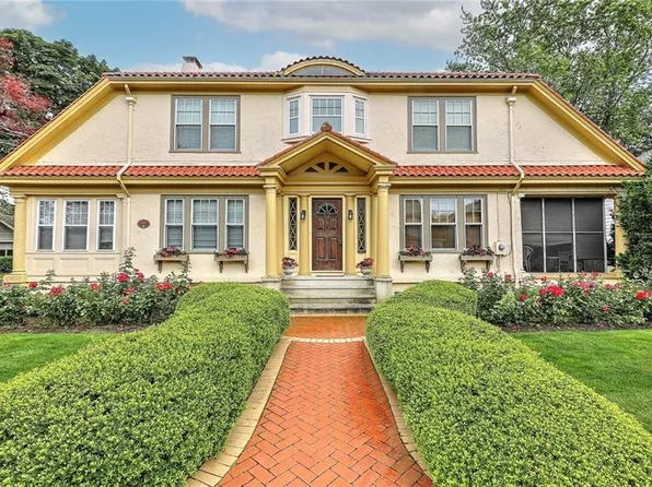 82 Glenwood Ave, Pawtucket, RI 02860