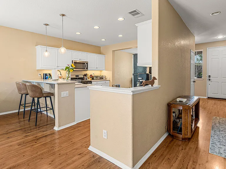 31844 Empresa Cir — Photo 1