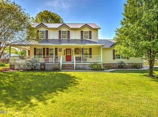 107 Jordan Dr, Caryville, TN 37714